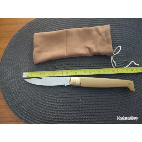 Couteau pattaca a identifier