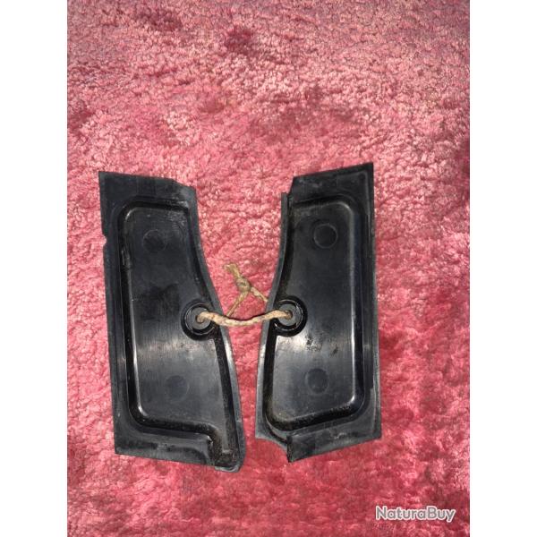 Paire de plaquettes Bak�lite pr�coce pour GP35 FN Herstal .