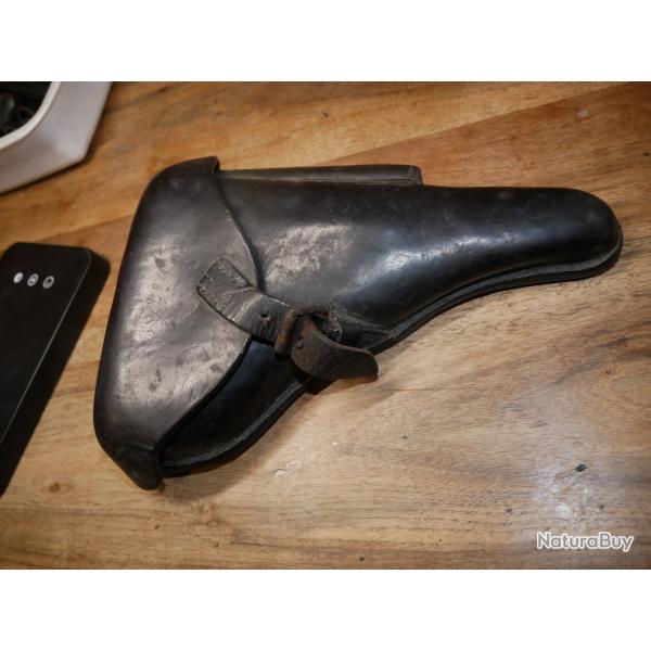 Etui de LUGER P08 WW1 dat� 1914 avec marquage de r�ception du magasin d'habillement