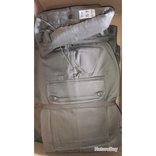 Lot de 5 Treillis F1 Arm�e Fran�aise kaki