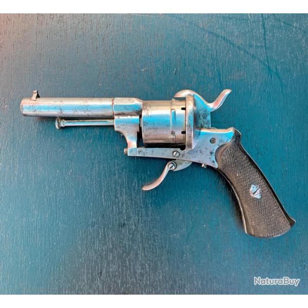 ANCIEN BEAU REVOLVER A BROCHE DE TYPE LEFAUCHEUX, XIX, MARQUAGE ELG, CANON RAYE, CAL 7 MM, PISTOLET