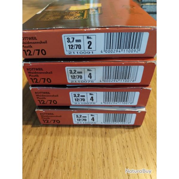 Lot de 4 botes cartouches calibre 12,