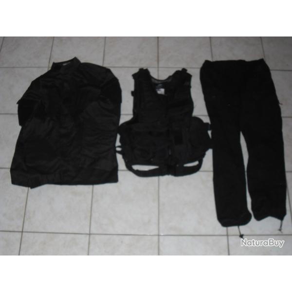 GILET TACTIQUE ET TENUE