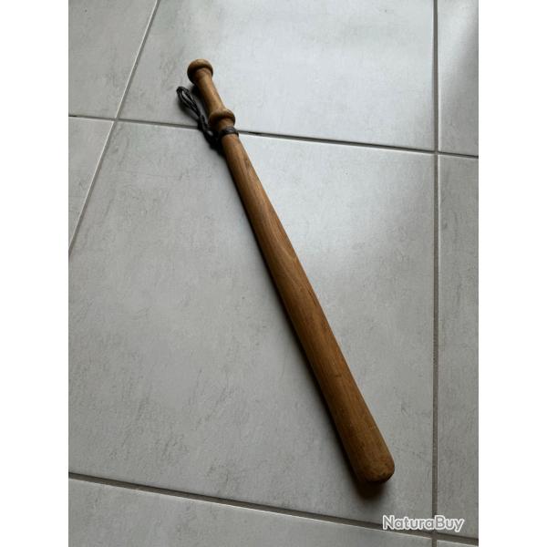 B�ton matraque militaire CRS bois