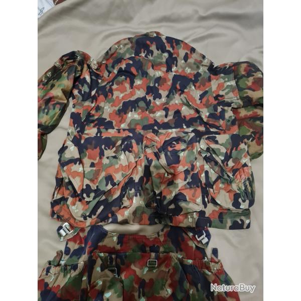 Veste avec musette int�gr�. Arm�e suisse 1974 T48 (L,XL)