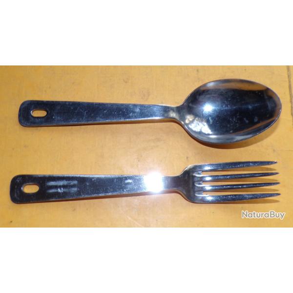 COUVERTS  POUR LE REPAS DE  L'ARMEE FRANCAISE DE FABRICATION FRANCAISE AVEC MARQUAGE FABRICANT ARMEE