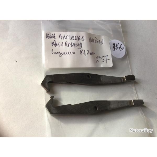 VENDU PAR LE-CUIRASSIER N�57 PAIRE D'ARMEURS DE FUSIL ARTISANAL ALLEMAND