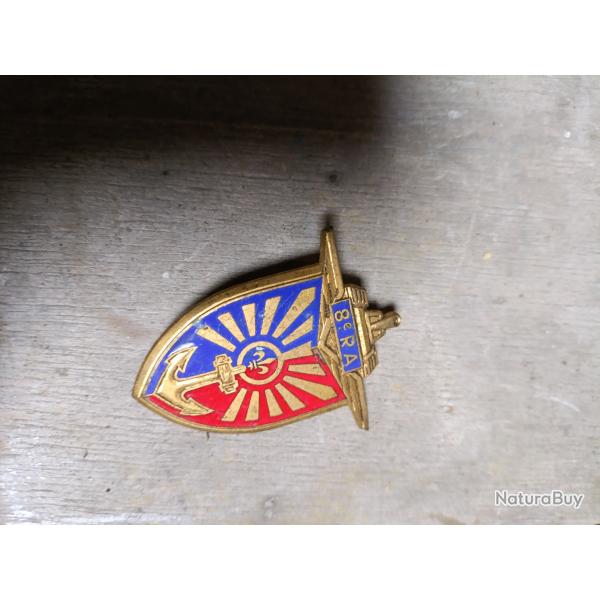 insigne : artillerie : 8 R.A.