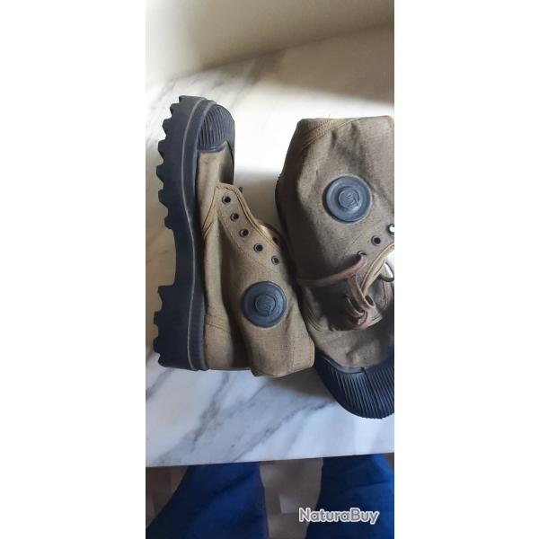 Paire de pataugas indo alg�rie