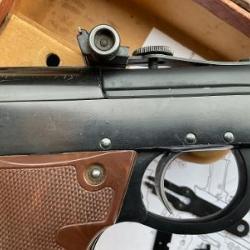 Pistolet Walther LP 53