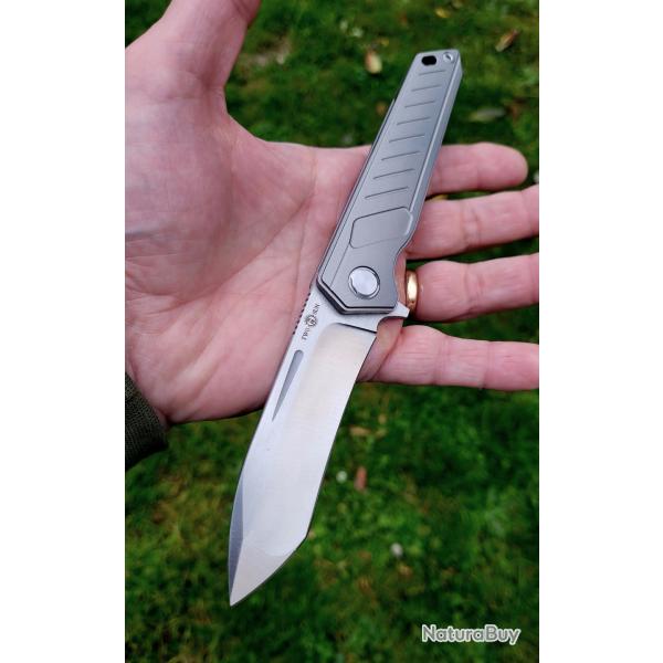 Vends couteau Twosun TS360