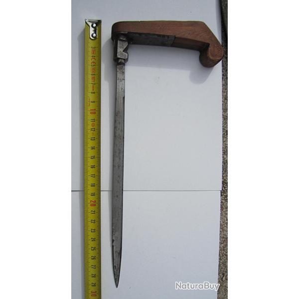 Pommeau d'une ancienne canne �p�e � l'�querre ..