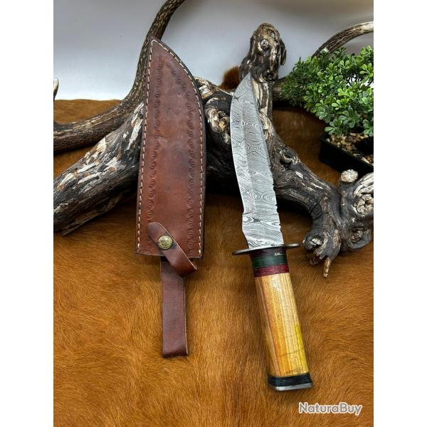 Couteau Bowie RITE EDGE lame en acier damas 256 couches : pi�ces unique manche en bois ref NBC62