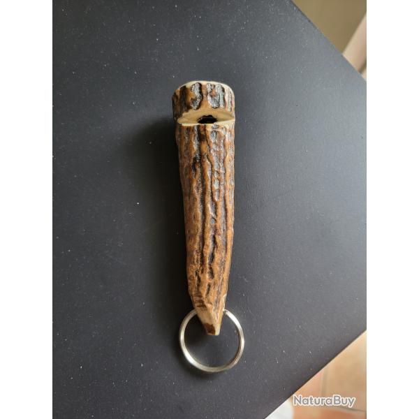 Sifflet de dressage chien.