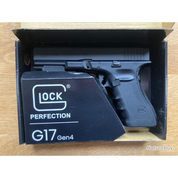 GLOCK 17 GEN4 Co2  CYBERGUN