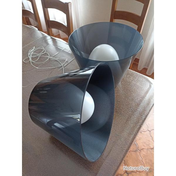 2 Suspensions KTribe supension1 en noir, con�u par le designer Philippe STARCK en 2005