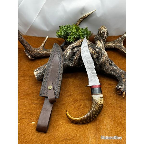 Couteau Bowie RITE EDGE lame acier damas 256couches: manche en corne de b�lier ref B161