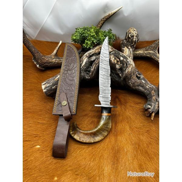 Couteau Bowie RITE EDGE lame acier damas 256couches: manche en corne de b�lier ref NB160