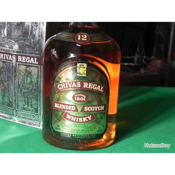 WHISKY CHIVAS REGAL 1/4 DE GALLON (1L14) DES ANNEES 80