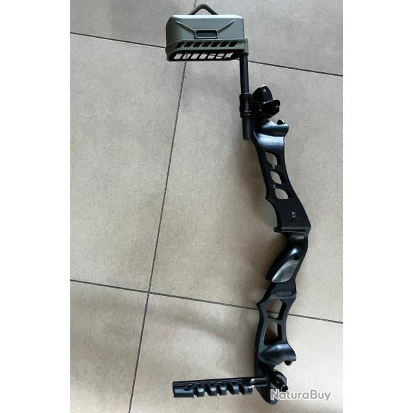 Hoyt Carquois Super Lite 2-pices   - Flches et couleur: 6 flches - Wilderness