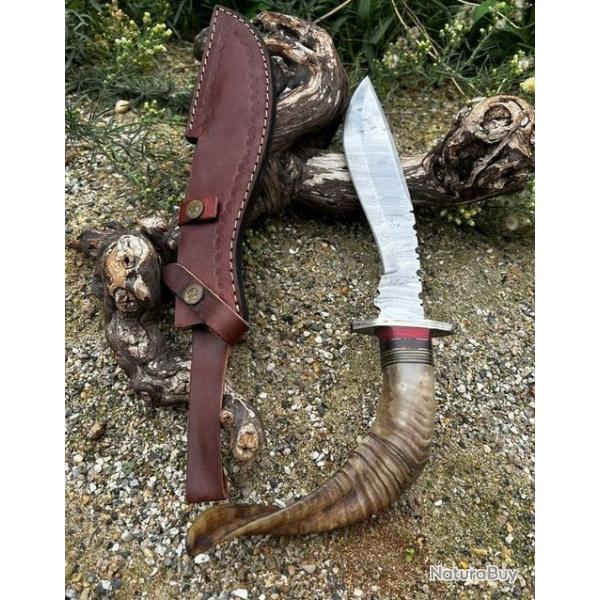 Couteau Bowie RITE EDGE lame acier damas 256couches: manche en corne de b�lier ref NC46