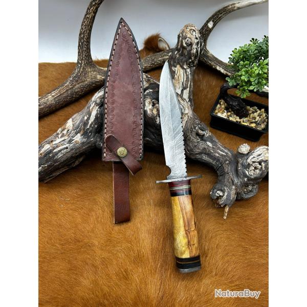 Couteau Bowie RITE EDGE lame acier damas 256 couches manche en bois ref NBC27