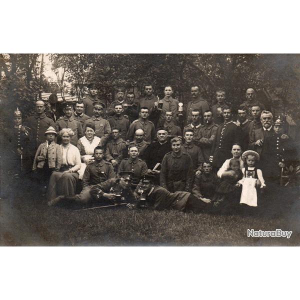 CPA -un groupe Soldat Allemand -N�4075