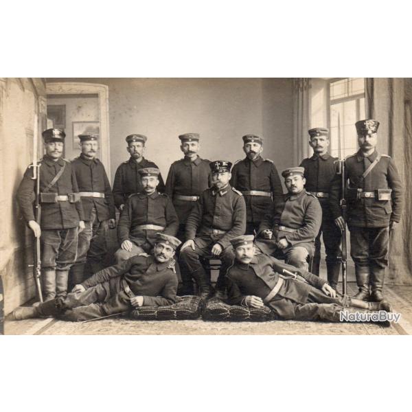 CPA -un groupe Soldat Allemand -N�4076