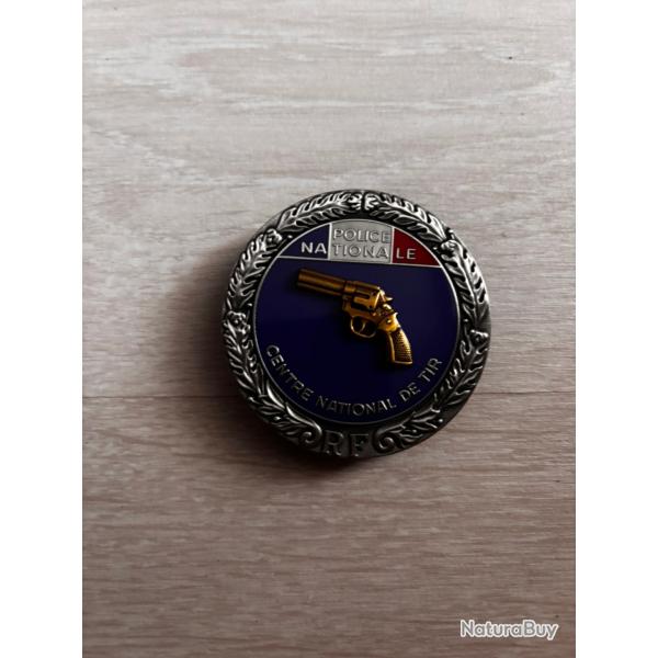 Insigne m�tal centre national de tir police