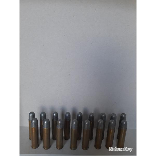 Ancienne cartouche nb:17 cal 401 winchester 401SLR .Balle cuivre,pointe plomb, tui laiton.