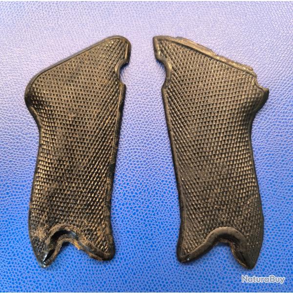 Plaquettes P08 bak�lite originales