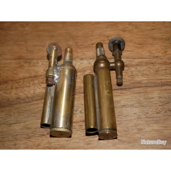 Lot de 2 briquets de tranches  amadou et essence