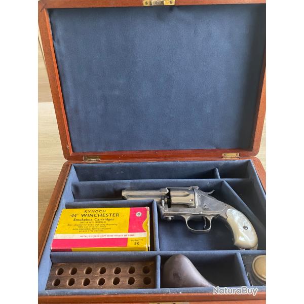 REVOLVER MERWIN HULBERT 44-40 ��POCKET ARMY�� LARGE FARME