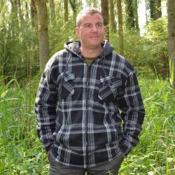 Chemise polaire &agrave; capuche 4 poches sherpa marron rouge &agrave; 3XL Marron