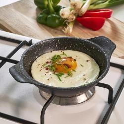 Po&ecirc;lon &agrave; oeufs