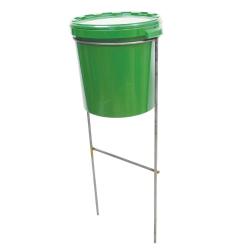 Agrainoir gibier 30L avec pied 106 cm unit&eacute; ou lot de 10 L'unit&eacute; Complet