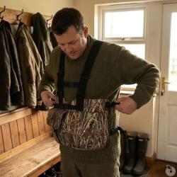 Gilet harnais de chasse adaptable multi poches camo roseaux