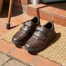 Baskets cuir scratch double velcro Strech semelle PVC