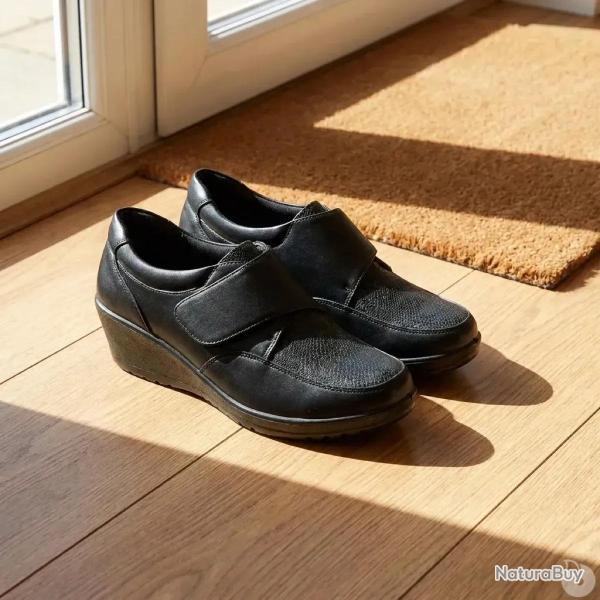 Chaussures scratch noir talon compens� PU - Fermeture pratique 40