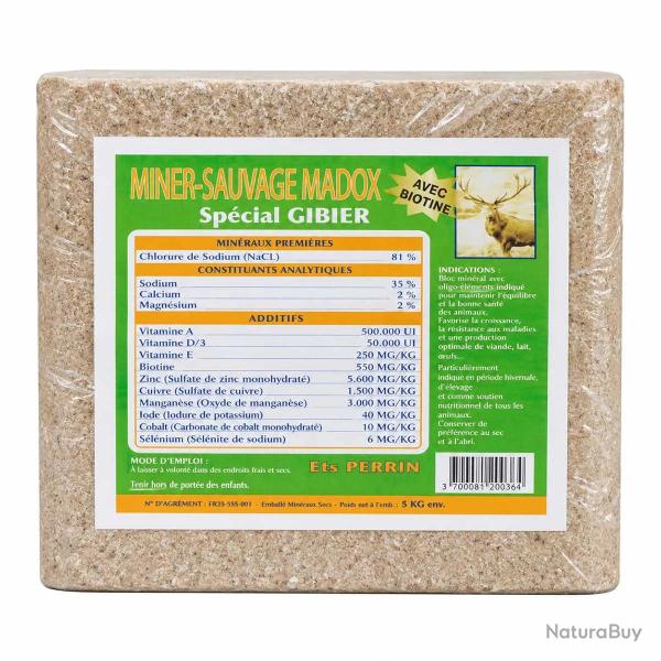 Lot de 4 Blocs de Sel enrichi en min�raux pour Grand gibier 10kg