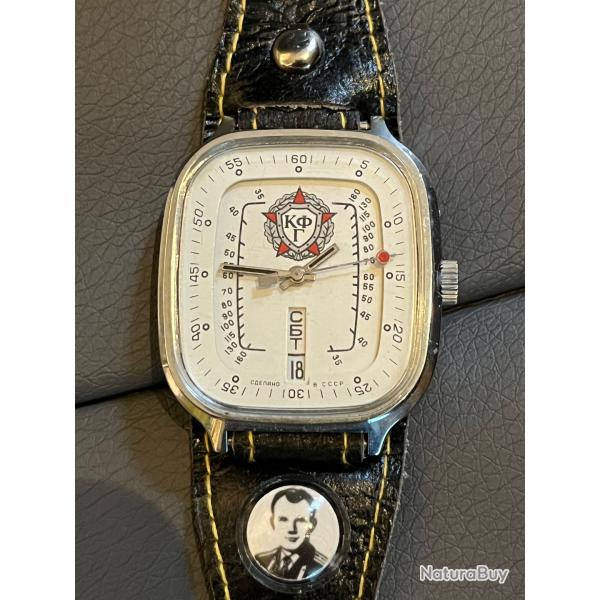 Montre m�canique russe de m�decin militaire