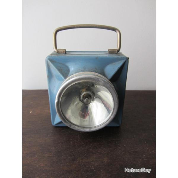 Lampe Wonder mtal type Cargo 1935