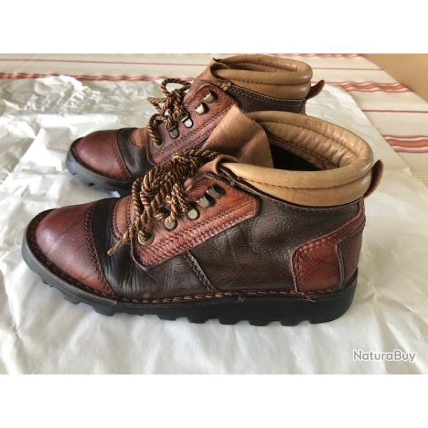 Chaussures femme COURTENEY Mod�le Safari buffle et antilope