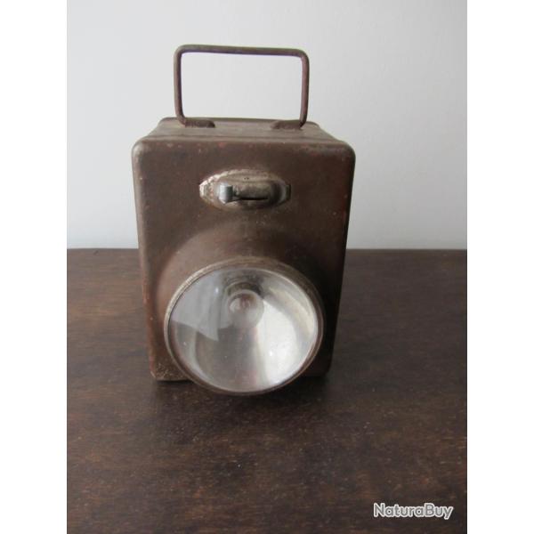 Lanterne  pile Daimon 1931