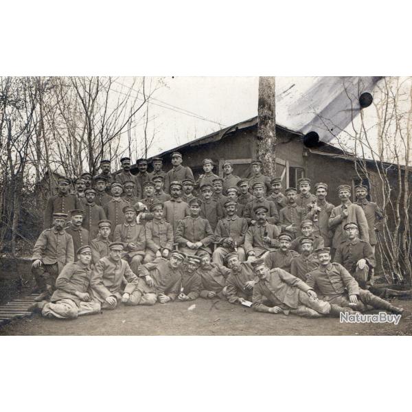 CPA -un groupe Soldat Allemand -N�4100
