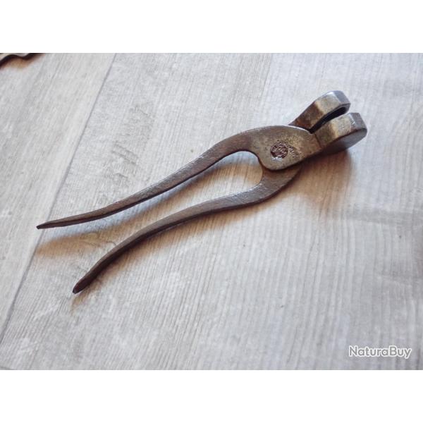 Moule  balle ronde de calibre 18 mm suisse ?