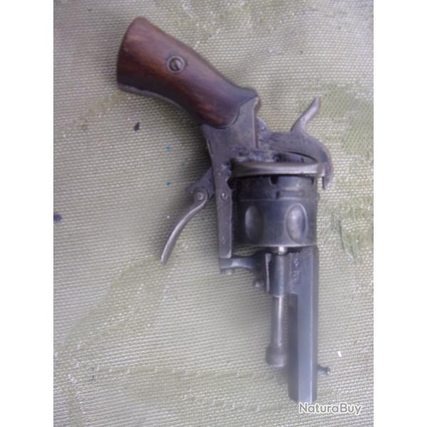 revolver type  Lefaucheux environ 18 cm