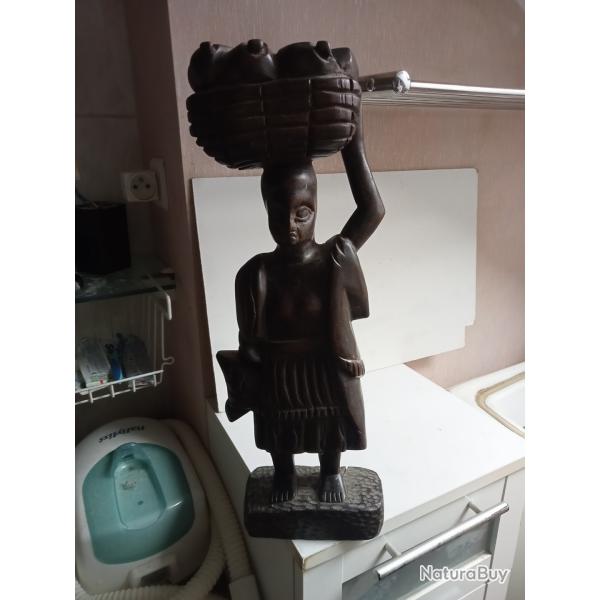 statuette en bois art africain hauteur 44 cm 19�me