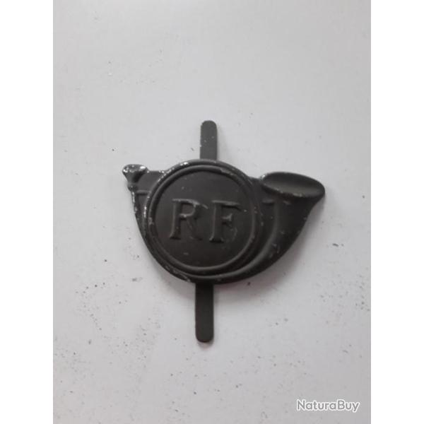 COCARDE M�TALLIQUE POUR CASQUE ADRIAN,MODELE CHASSEURS � PIEDS