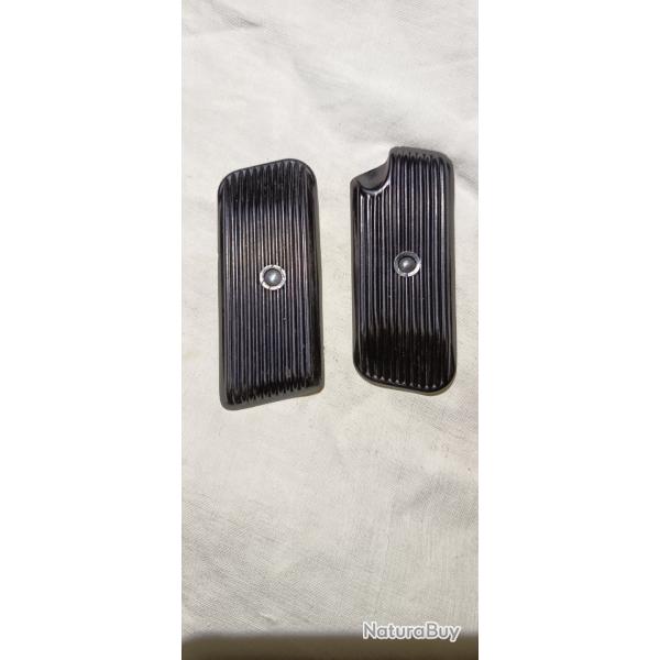 Paire de plaquette tokarev TT33 (677)